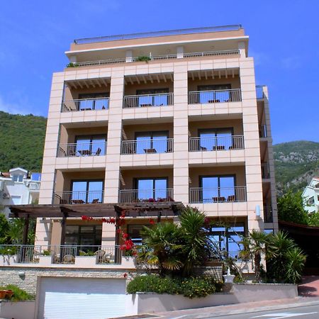 Hotel Petrovac na moru Exterior foto