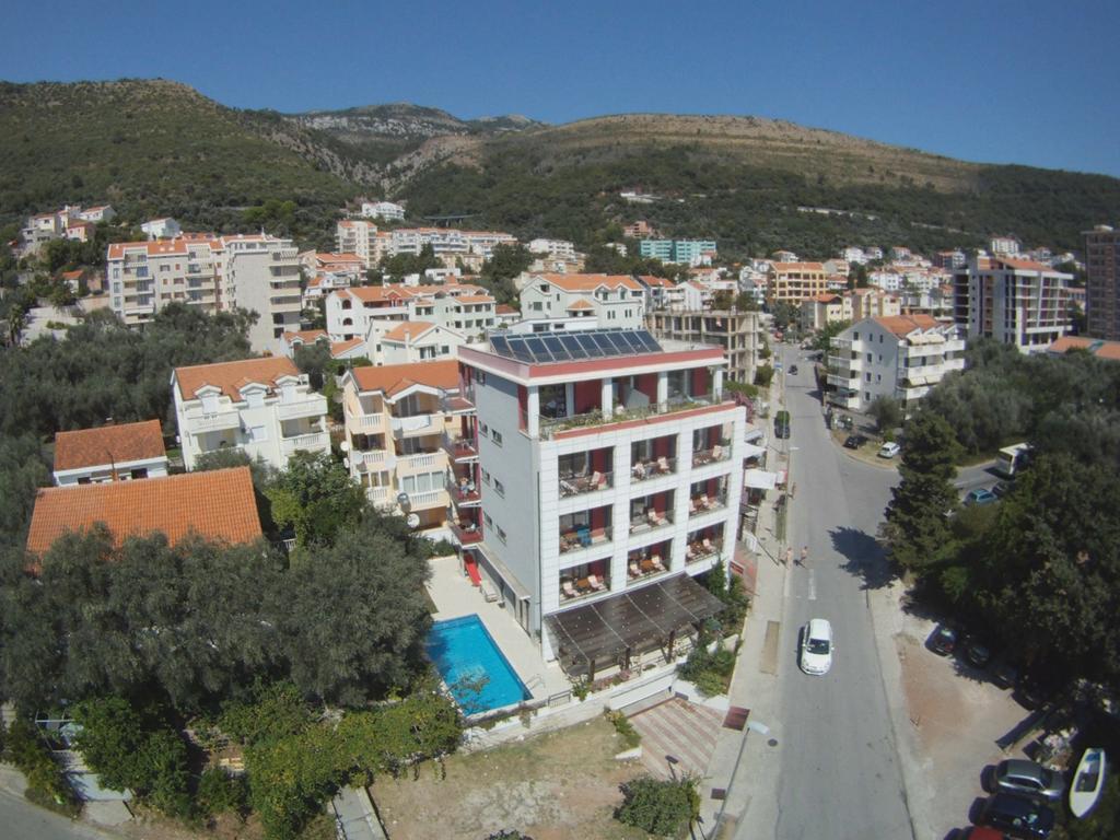 Hotel Petrovac na moru Exterior foto