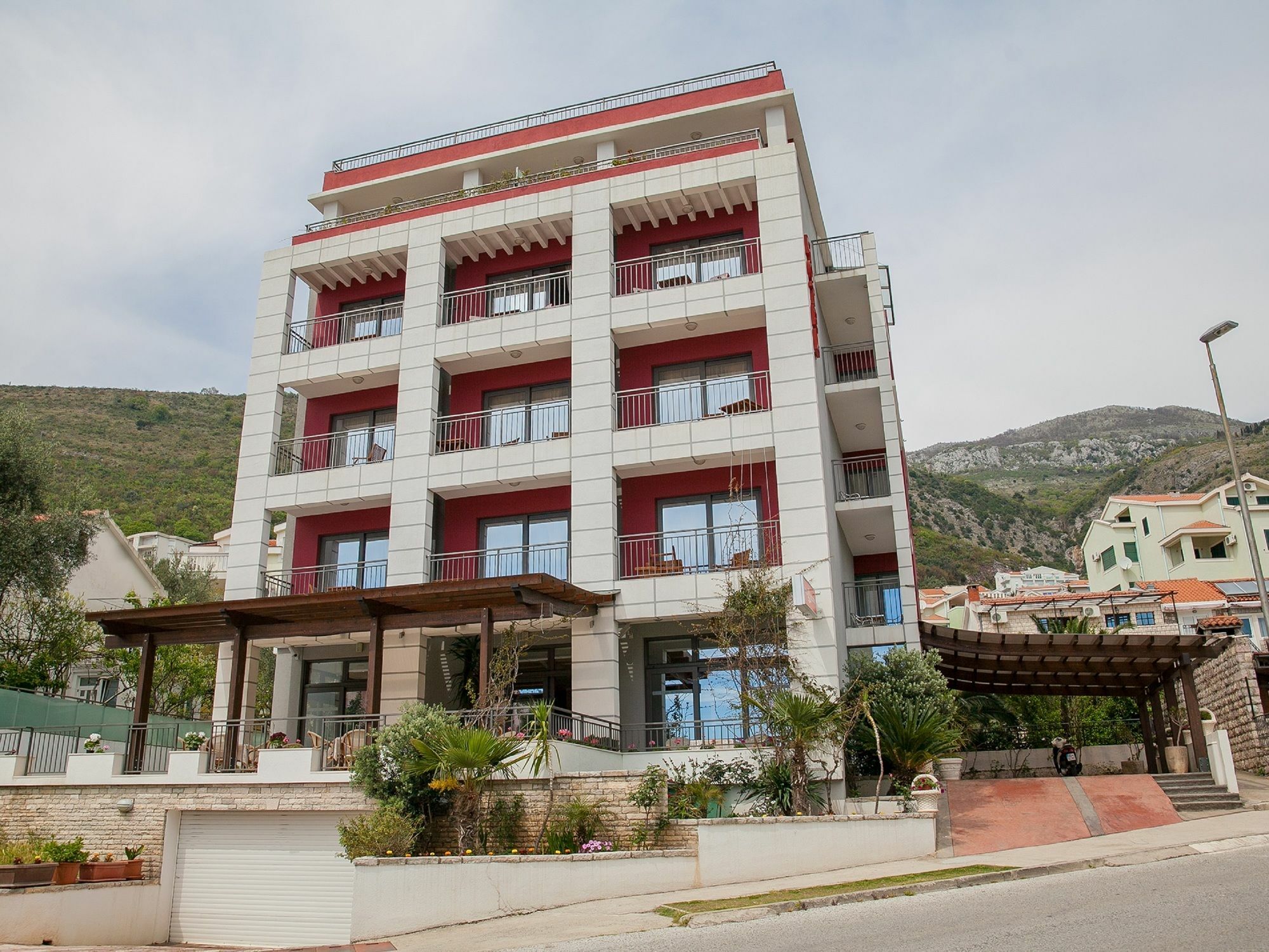 Hotel Petrovac na moru Exterior foto