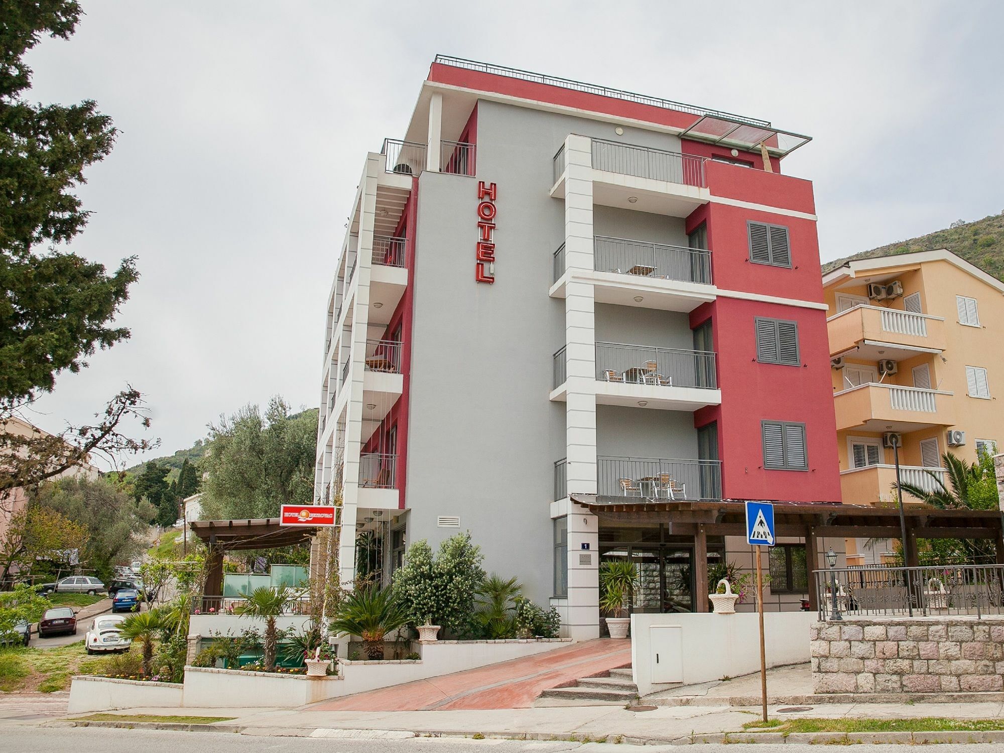 Hotel Petrovac na moru Exterior foto